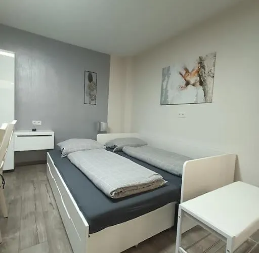 Bamberger Mit Wintergarten Apartman Schmalkalden